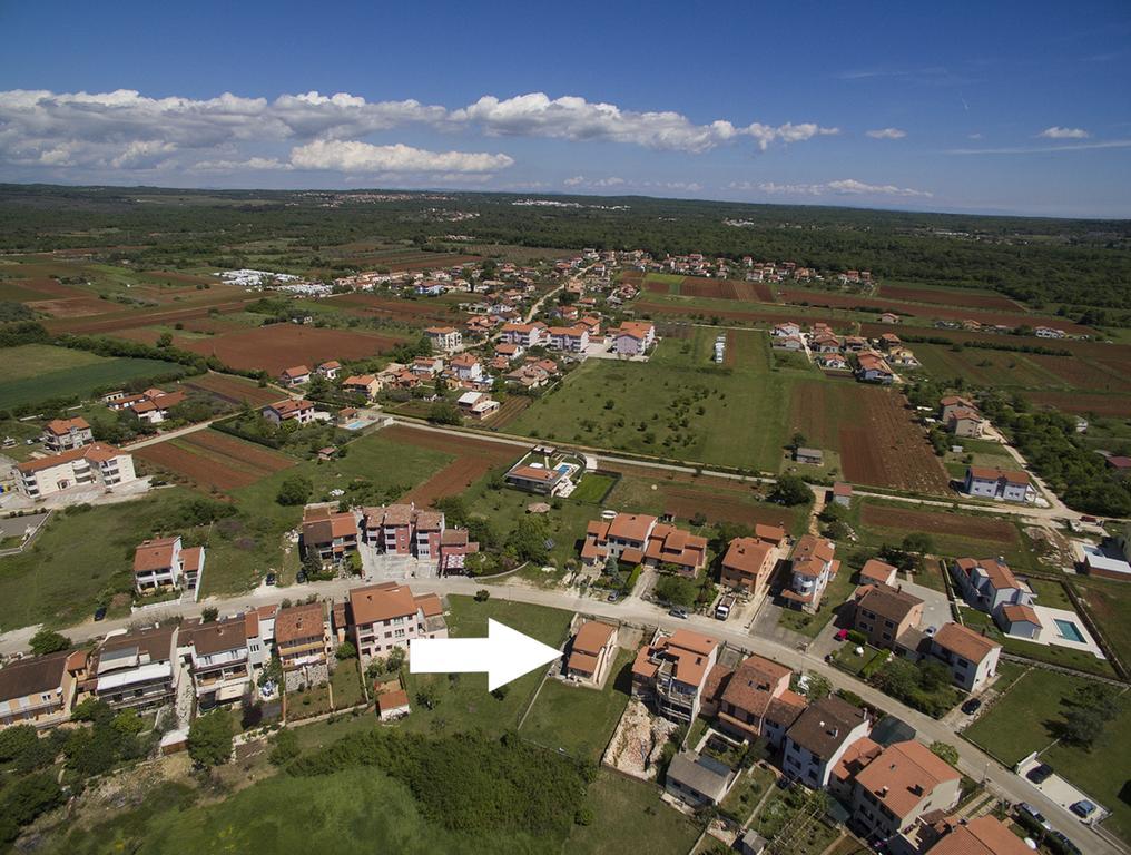 Jendrusa Apartment Фажана Екстер'єр фото