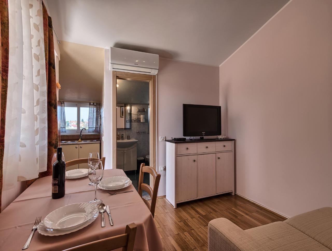 Jendrusa Apartment Фажана Екстер'єр фото